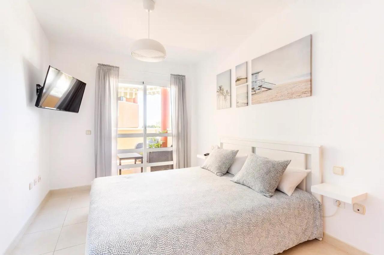 Amplio Y Comodo Apartamento En Callao Salvaje. Luaran gambar