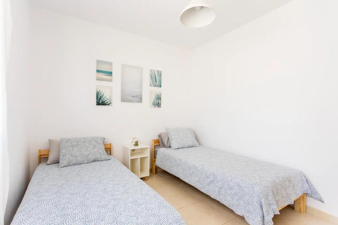 Amplio Y Comodo Apartamento En Callao Salvaje. Luaran gambar